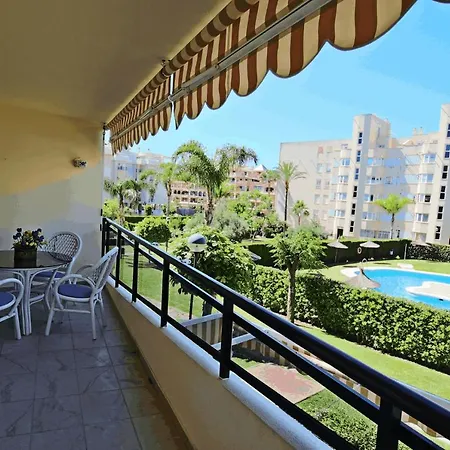 Apartment Bajondillo Beach
